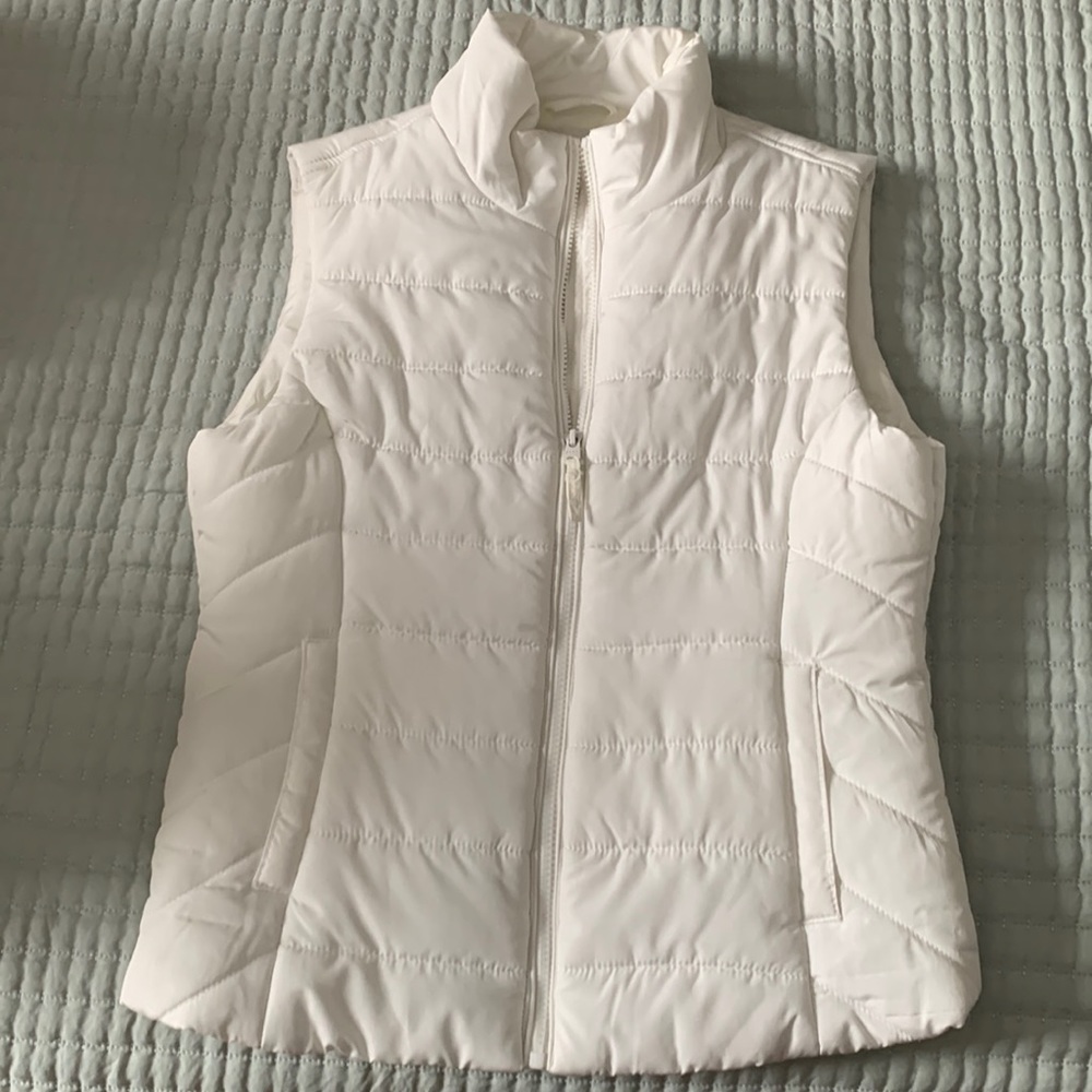 White puffer vest